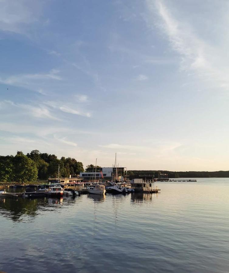Z Widokiem Na Jezioro Ukiel Leilighet *